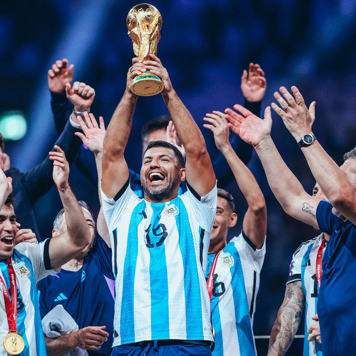 ManCity's tweet image. Our Argentinian blues! 😍🇦🇷