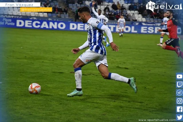 Felices 133 años abuelo, orgulloso de haber formado parte de tu historia 🤍💙 <a href="/recreoficial/">RC Recreativo de Huelva</a>