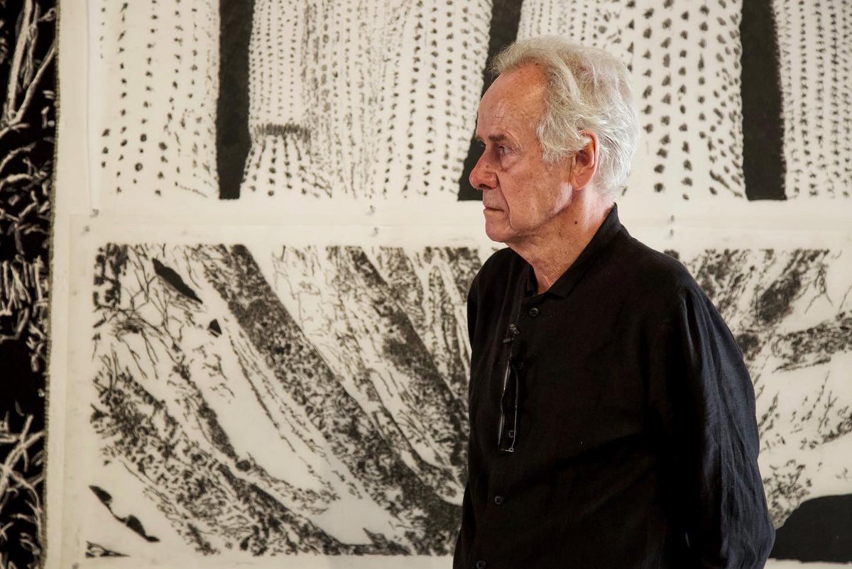 CaSanagustin's tweet photo. EXPOSICIÓN DE JAN HENDRIX EN EL CaSa 
“El poeta y el artista. Seamus Heaney &amp; Jan Hendrix en Yagul”, se inauguró en el CaSa, la exposición conformada por tapices, serigrafía, litografía y libros de artista fue curada por el historiador de arte Cuauhtémoc Medina. https://t.co/cRHdxLOBfh