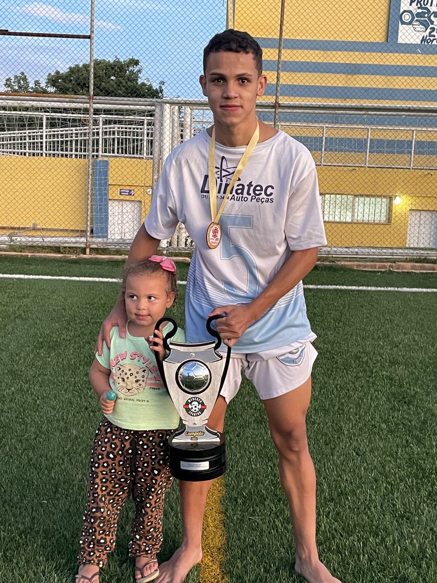 _hugolopes031's tweet photo. As primeiras fotos não poderiam ser com outra, meu amor, minha companheirinha❤️ essa foi pra você🏅🏆 https://t.co/IFLyNN3Knq