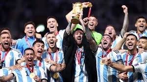 SOMOS CAMPEONES MUNDIALES! GRACIAS POR TODO
ARGENTINA EN LO MÁS ALTO DEL MUNDO