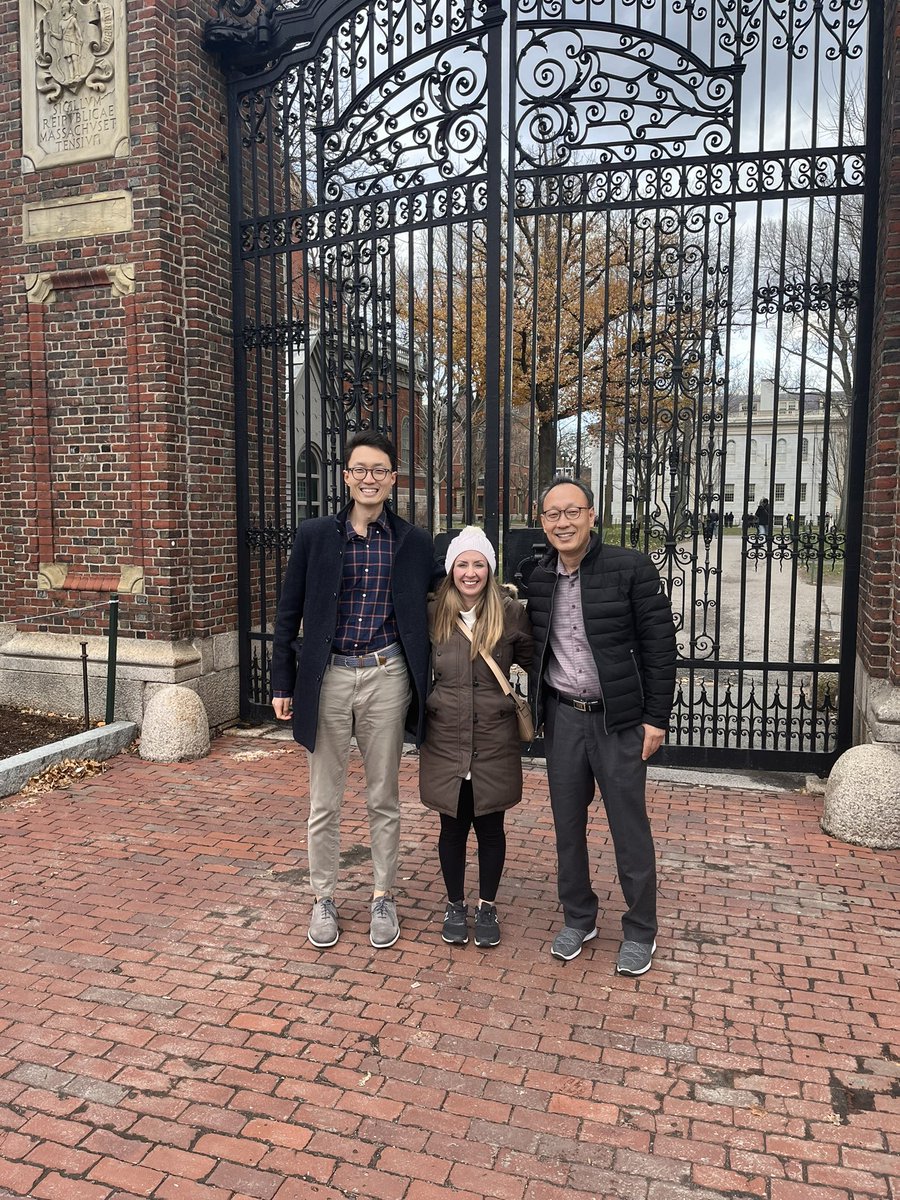 jsutherlandTD's tweet image. Quick but great visit with a former colleague and friend, Min-Seop. Lucky to have a Harvard campus tour with his son, a medical resident at Harvard Medical School. Team B &amp;amp; G misses you Min!