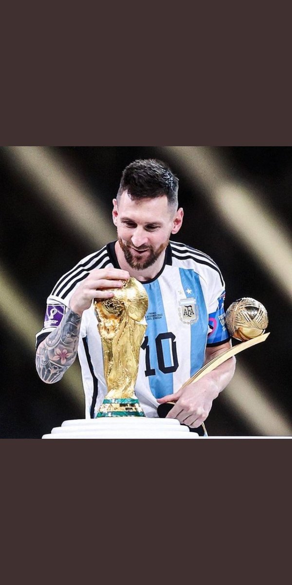 thygodson2's tweet image. Messi:words best player from 2006 still know.