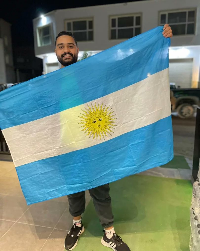 2Elfalfal's tweet photo. 18Dec 2022
يوم للذكرى بتتويج الذهب للذهب لأسطورة ليو ميسي فالتحيا الارجنتين فالتحيا مدرسة لامسيا لي انجبن اسطورة كرة القدم 
#Argentina 
#Messi
@Argentina 
@fundacionmessi 
@fcbarcelona_ara https://t.co/Ju3HkgKfru