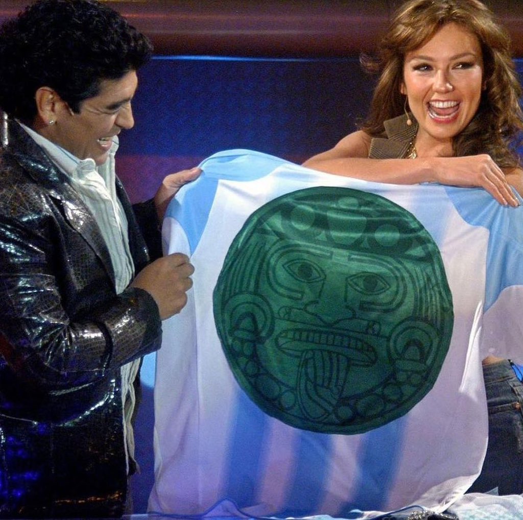 thalia's tweet photo. ¡Que felicidad totaaal! Cuanto amor le tengo a mi amada Argentina desde toda una vida, y hoy nos encontramos celebrando otro triunfo! Fiesta general! Fiesta de unión y de amor! #worldcup #argentina 🇦🇷 https://t.co/mL90bBROob
