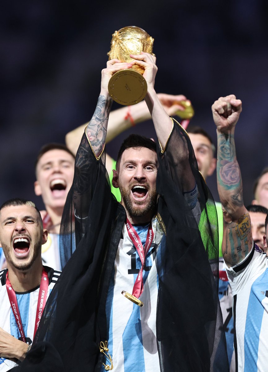 fifaworldcup_es's tweet photo. 20 años después, la #CopaMundialFIFA vuelve a Sudamérica. 🌎 

20 anos depois, a #CopaDoMundoFIFA volta para a América do Sul. 🌎

🇧🇷 2002 - 2022 🇦🇷 https://t.co/mtvItLN4w7
