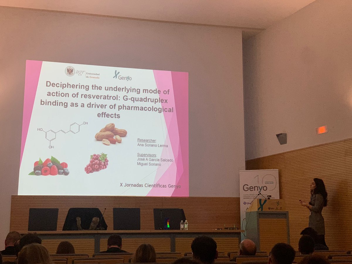 Our PhD student, Ana Soriano, presenting her work at #XJornadasCientíficasGenyo 👩🏽‍🔬