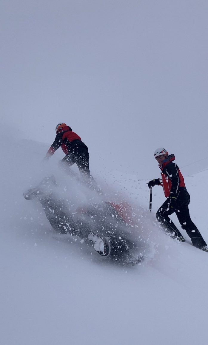 BraemarMRT's tweet photo. After 5 wee CALLOUT’s this past week todays training was mostly cold, windy and practicing skills to stay safe this winter. 🥶 

#anyhour #anyday #anyweather https://t.co/nOqcXynBoG