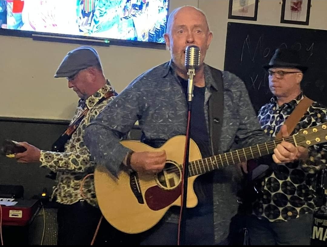 KathB102's tweet photo. Three SWP legends performing their first live gig together tonight; what started off virtually in Covid lockdowns and only 1 practice together in the same room, they performed a  40 minute set at a charity concert tonight 
#TwoJacksandaMarsbar https://t.co/Y5gvMyBh14