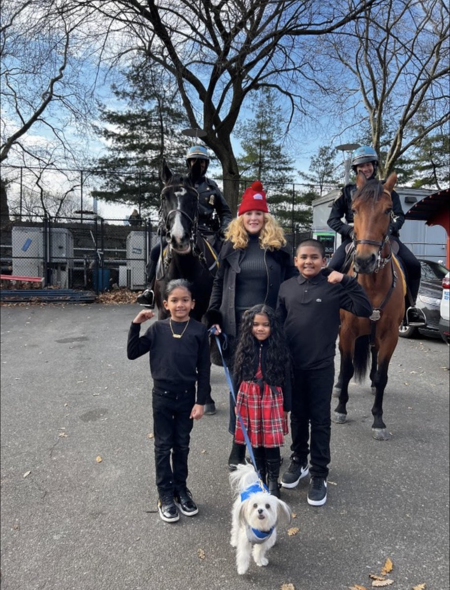 1strcf's tweet photo. Last stop on the #ToyExpress for this weekend was Central Park at the 2nd Annual “Heroes Big & Small” toy giveaway! Thank you to the @NYPDHighway and the @NYPDCentralPark for hosting this meaningful event for children undergoing cancer treatments and their families. https://t.co/LEQpFkdpno