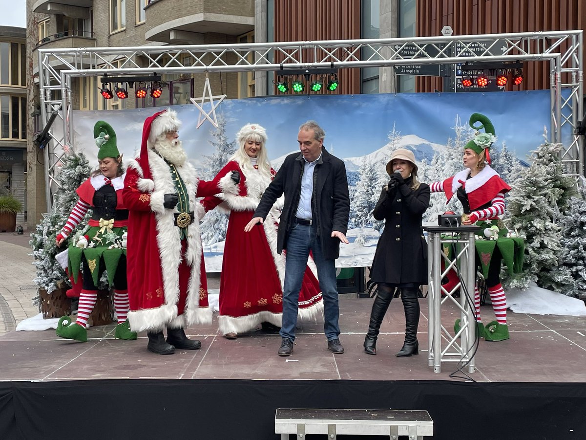 R. Kraayenbrink tweet media
