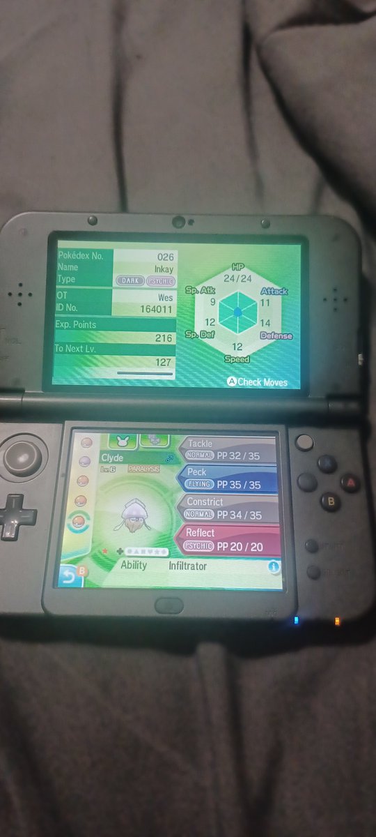 CrispyCucco's tweet photo. I have decided to do a shiny only playthrough of Pokemon Ultra Sun using my favorite shiny hunting method: the S.O.S mechanic. Im planning on doing 2 pokemon an island, and I'll post whenever I get a new shiny. https://t.co/NDfZbzKR8L