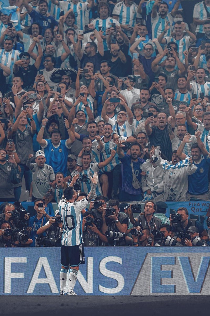 IsGood32's tweet image. 🇦🇷🤟🏽FootBall Is Complete🤟🏽🇦🇷🏆