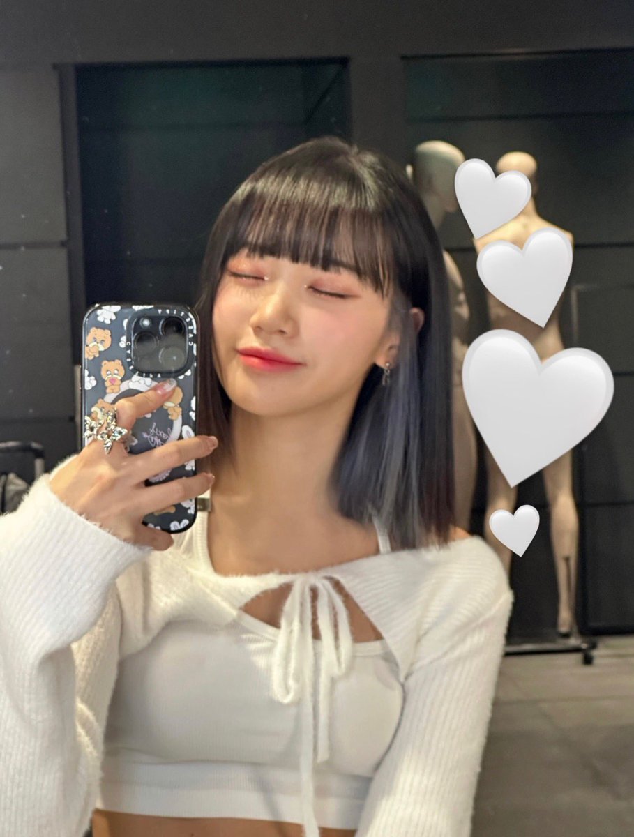 chaewonDM's tweet photo. https://t.co/UiIXn96yAK