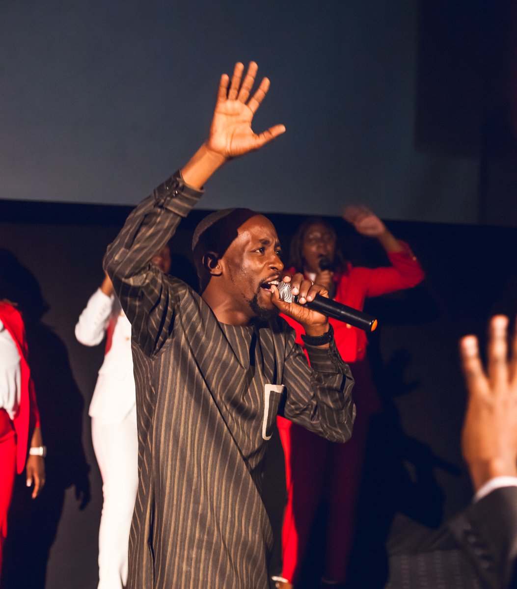 glorychurchww's tweet photo. Celebrating the Year of Faith with an altar of Thanksgiving and Praise.  

 #TheGloryChurch #ApostleCecil #SoundWord #SoundMind #SoundSpirit https://t.co/UvZwqwDDr7