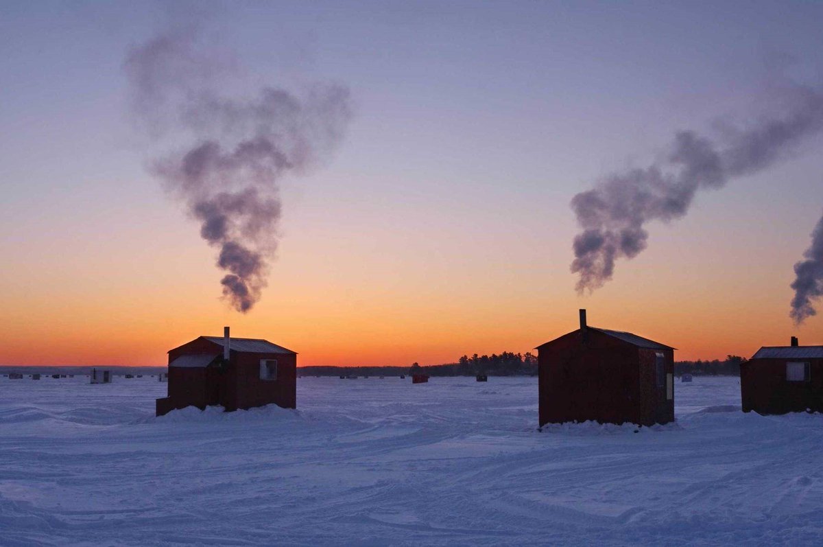 AB_Enviro's tweet photo. Depending on where you live in the province, ice fishing season may have begun! Regardless of the weather, ice thickness and quality can be unpredictable. 
Find ice safety tips on: https://t.co/7OaNBNyhAx https://t.co/agtRv3occH