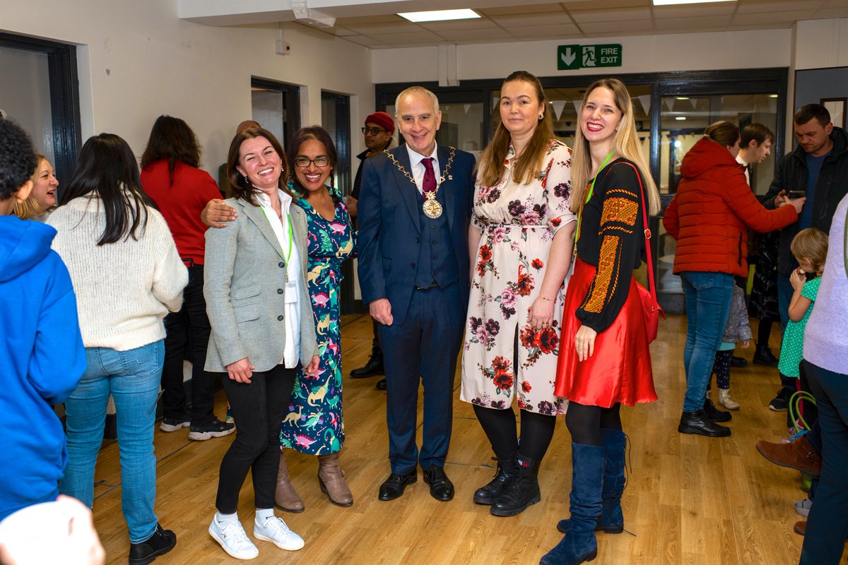 Byoungstars1's tweet photo. St Nicholas celebration @ukrainesupportGreenwich thanks to @Leofletcher6 @mtpennycook @bigredbusclub St lukes New life church &amp; St Alfredges for the support of this event.@OksanaUSG 😀 https://t.co/pQNubjVQ6W