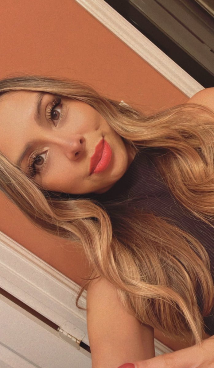 AVD (@amandaaadavila) on Twitter photo 