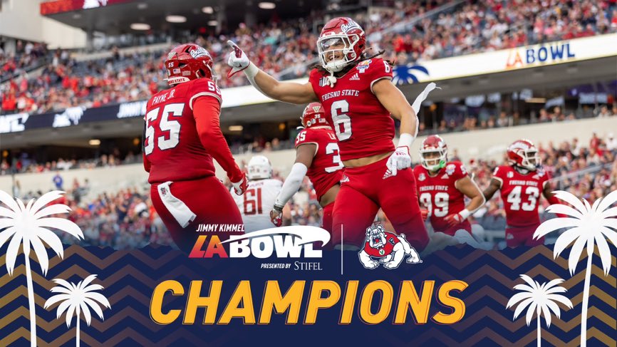 CoachJohnBaxter's tweet photo. Fresno State finished its season today with a 10-4 record.
The Bulldogs are the first team in FBS history to reach 10 wins after starting 1-4! Winners Wear @AmericanHatCo #BeRecognizable Cowboy Up. Thank you https://t.co/hKaLytdkup