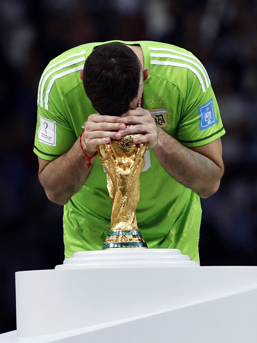 Copa Mundial FIFA 🏆 on X: ¡LA FINAL DE LA COPA MUNDIAL! 🇦🇷🆚🇫🇷   / X