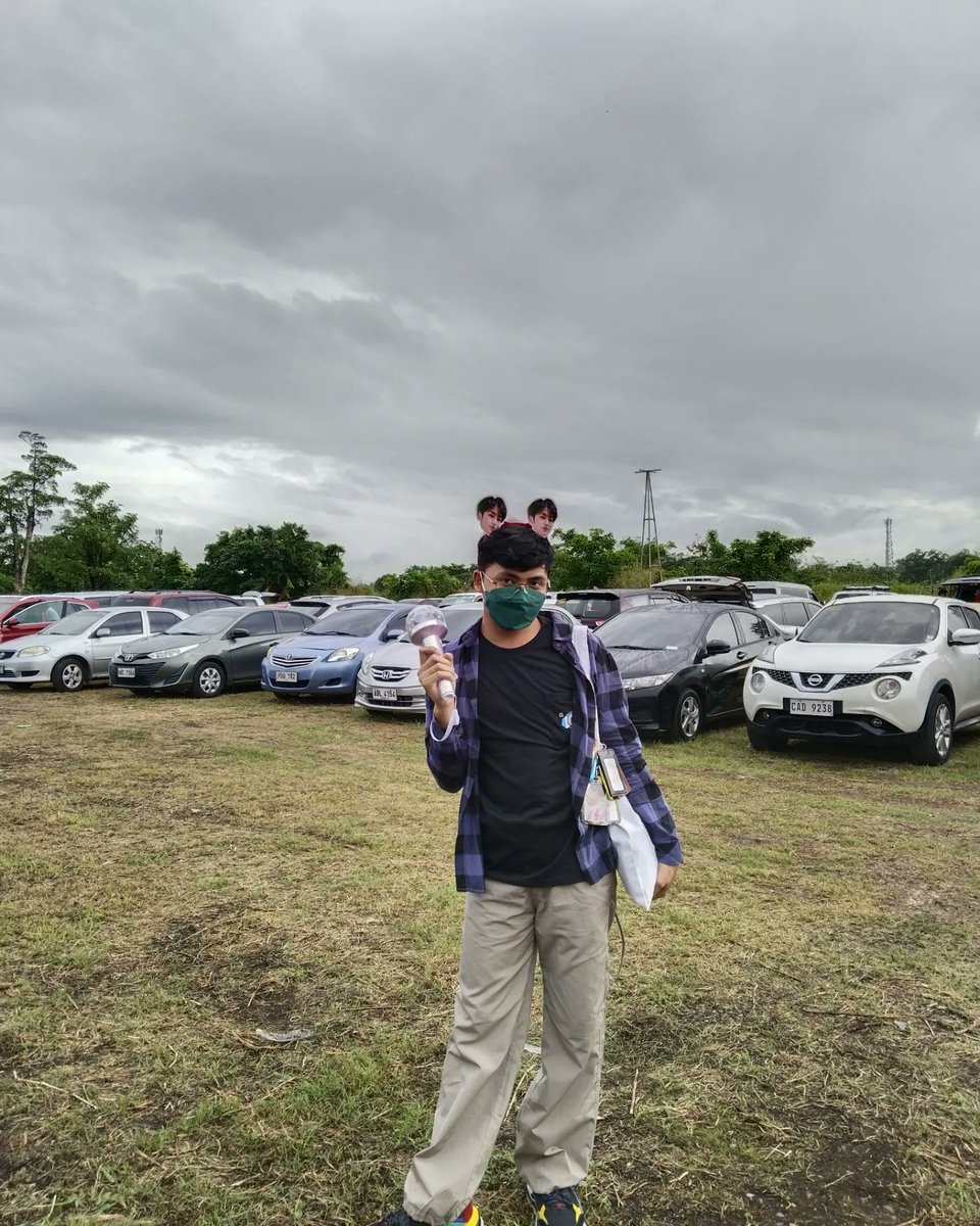 lawooficationnn's tweet photo. 12/17/22 highlights ng taon ko salamat @pledis_17 sa pagbalik dito sa PH sa susunod naman see you soon again I miss u naagad hehehehehe 😚💎💖 https://t.co/ktOCydwpBr