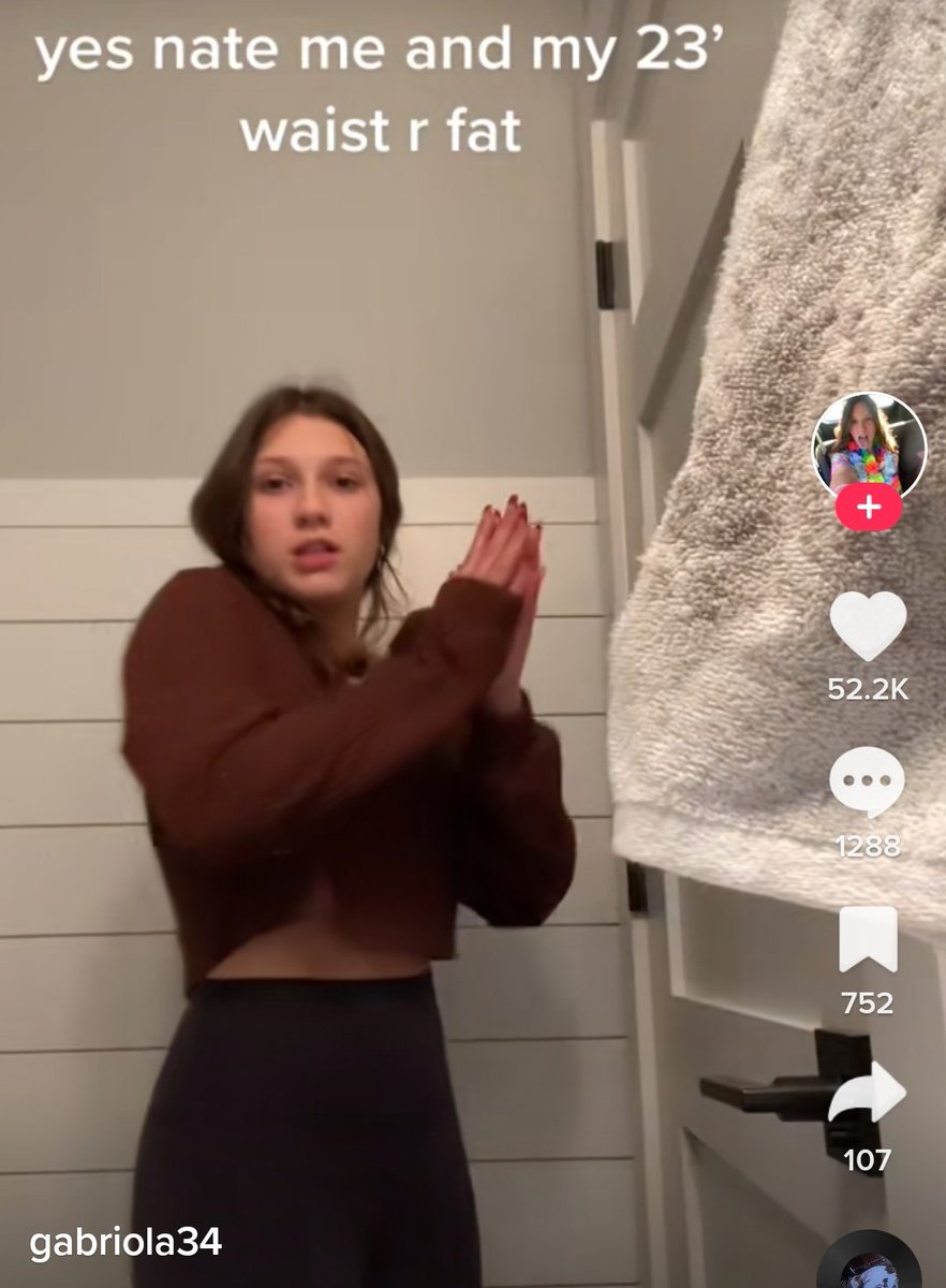 maya on Twitter: "sorry but there is literally no way she has a 23in waist"