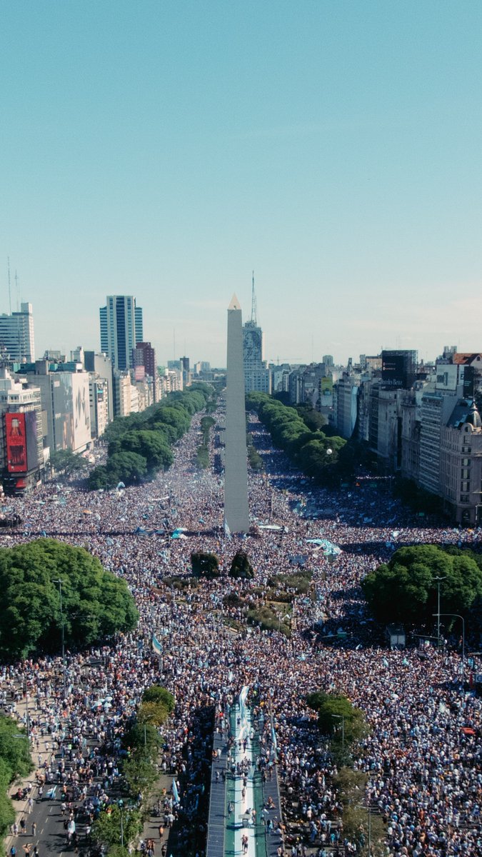 gastón tweet media
