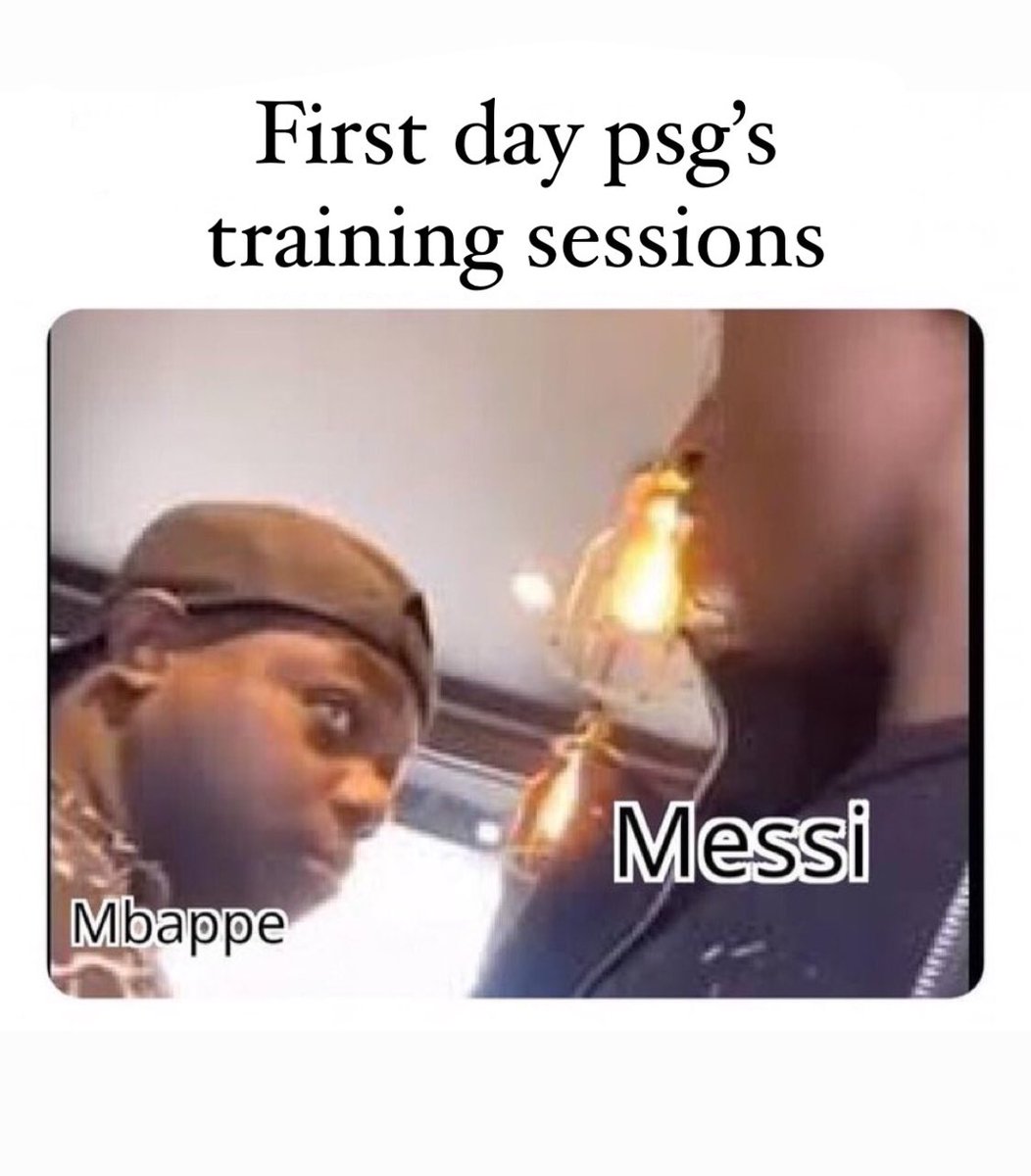 xpeaceminusone_'s tweet photo. @TrollFootball 🫣👀👀 https://t.co/FGMUZg9XhV