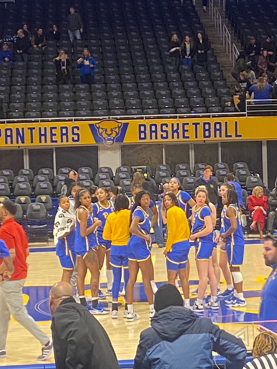 Ursuline Girls Basketball tweet media