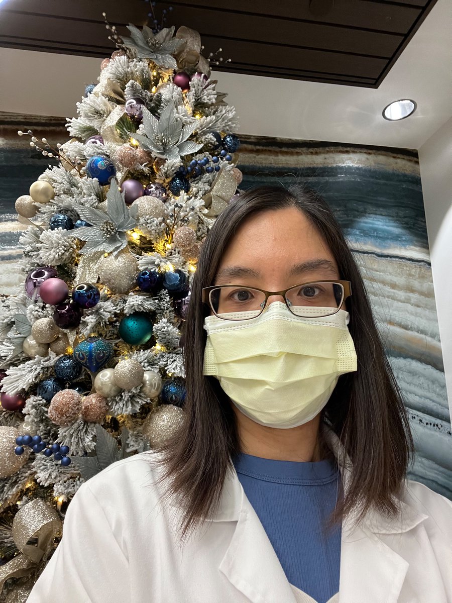 Kidneys1st's tweet photo. Found a nice tree at work #SundayRounds #HolidaySeason https://t.co/KuzqsnlKk8