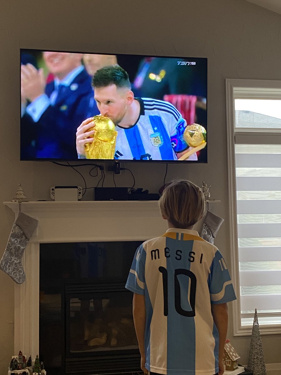 cbaciu's tweet photo. Waited 16 years for this moment. After watching Messi enter his first WC match until today! Always believed that it will happen! And now it has. Finally! The greatest soccer player of all time! ⚽️ https://t.co/GaYJJqoqbq