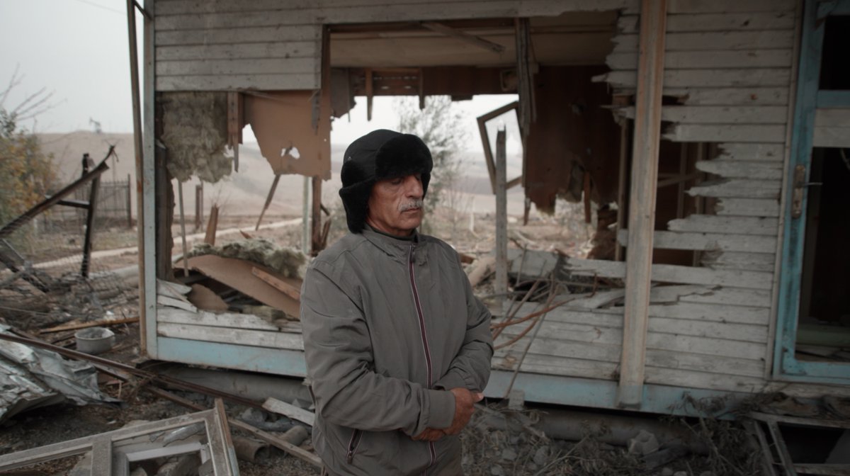 A partir d'avui emetrem les cròniques fetes al Nord i Est de Síria durant aquests últims dies. Parlarem d'Estat Islàmic, la realitat kurda i els recents atacs turcs a la regió. Esperem que agradin. <a href="/tv3cat/">TV3 és ara @Som3Cat</a>