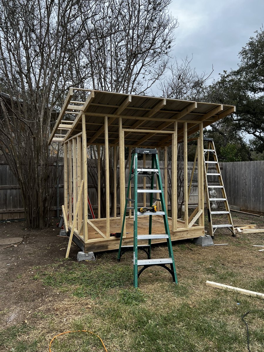 DrJenny9's tweet photo. Pottery shed build day 4. Tin roof on. Progress! (And a face plant by me- at least not a fall from a ladder) #tripandfall #hardlanding #hazardsofwalking https://t.co/U7ijPHKpHT