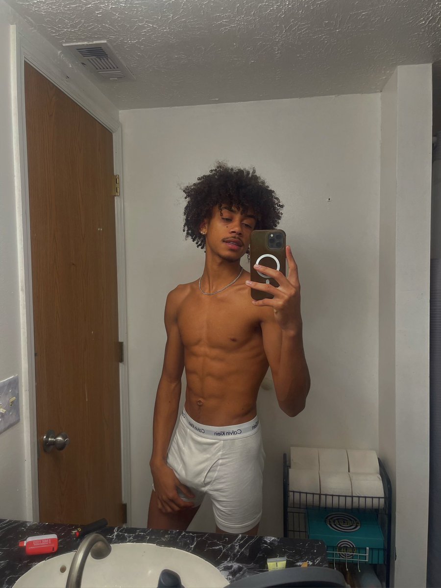 retweet if i can text you🫣