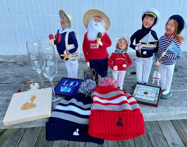 BlockIslandShop's tweet photo. We Have A Winner!
Congratulations to Heidi Tallmadge, winner of our 2022 Block Island Santa Giveaway! She’ll be receiving our Exclusive Byers' Choice Block Island Santa plus a wonderful assortment of our holiday treats!
#blockislandsanta #blockislandsantacontest #blockisland https://t.co/RtO8rNxKb6