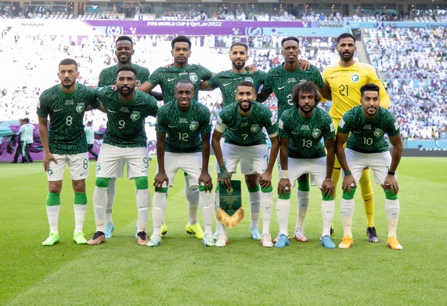 سيذكر التاريخ ..

في بطولة كأس العالم 2022 .. منتخب السعودية 🇸🇦🇸🇦 هو المنتخب الوحيد الذي هزم منتخب الأرجنتين بطل كأس العالم .
-
#حفرالباطن_الان