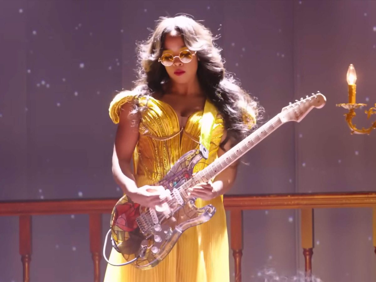 Mrs. Long tweet media