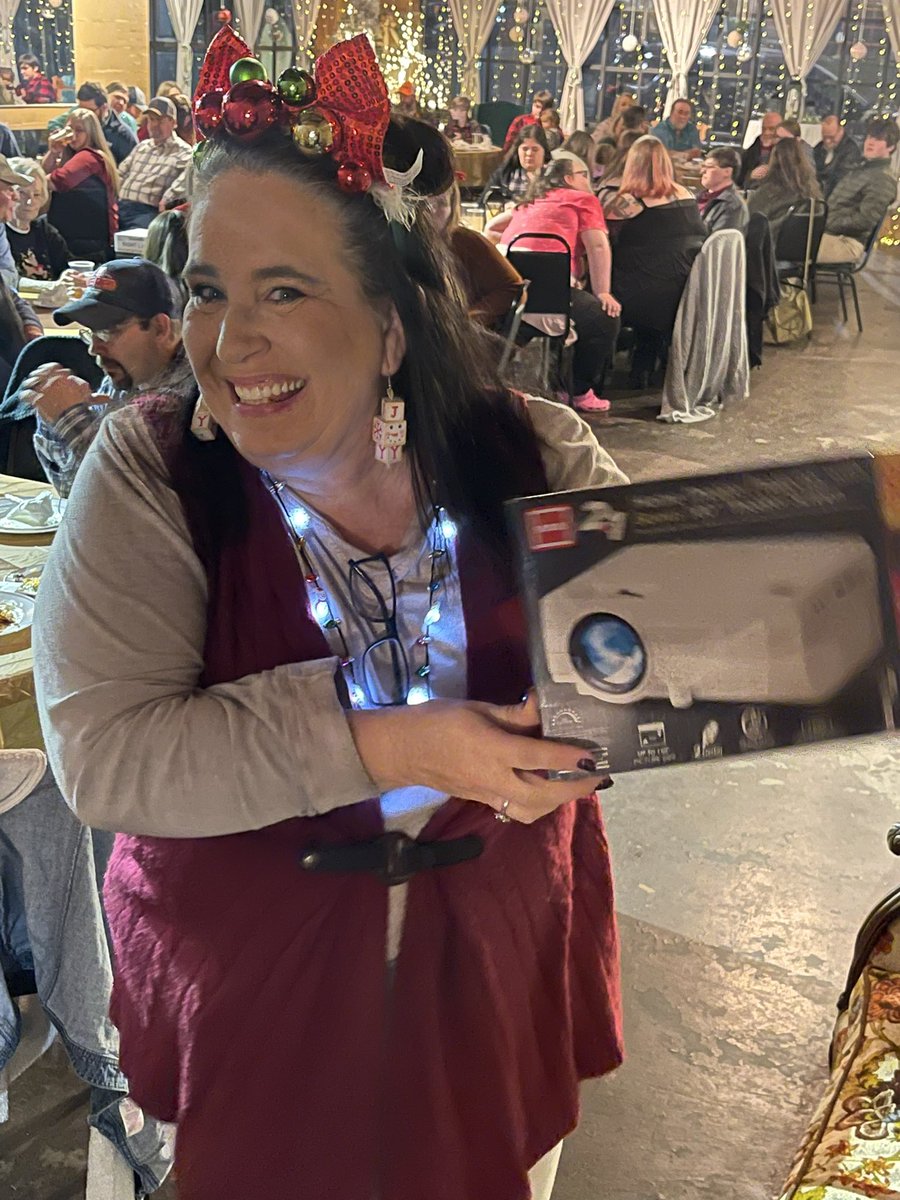 Jasper Home Depot’s 2022 Christmas party!❄️🎄Its always great to see everyone who makes the magic happen in one room!