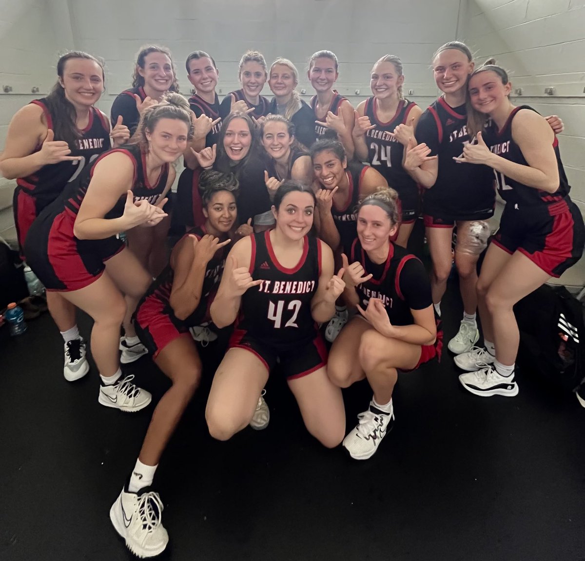 CSBBasketball's tweet photo. We won 66-44 today in Hilo, Hawaii for our 7th win in 8 tries - back at tomorrow 🏀😎 https://t.co/OzVntTInCt
