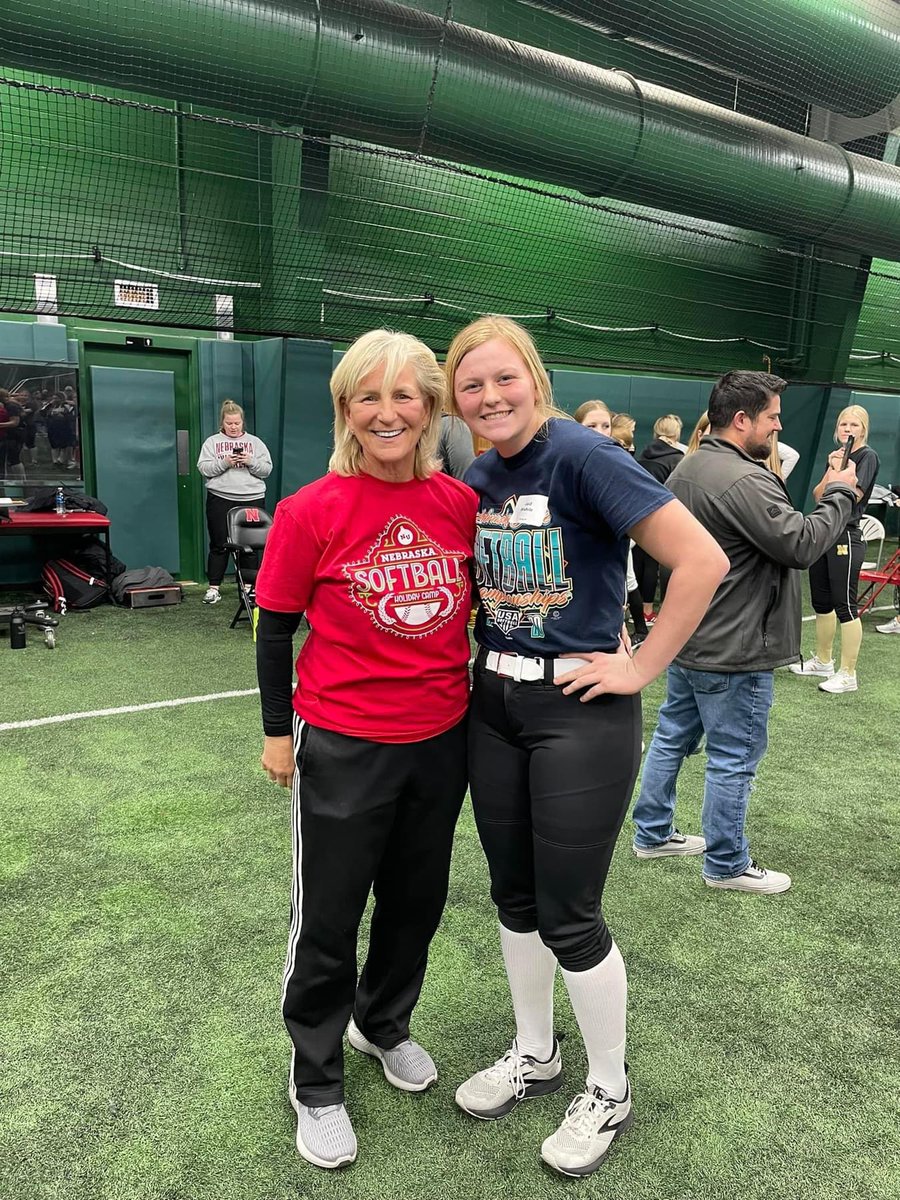 jaid_wehrle's tweet photo. Thank you @HuskerSoftball and @RhondaRevelle for putting on an awesome camp!! @NCAASoftball @SoftballRecruit @UFAThunder https://t.co/X0CHJOqavE