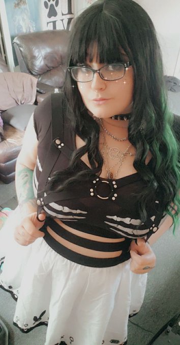 Just ordered a lot of clearance sex toys. Sadly won't be here til 1/10. I think I'm gonna do a live stream<a href="/tag/pornhub"class="tags"><span>#pornhub</span></a>