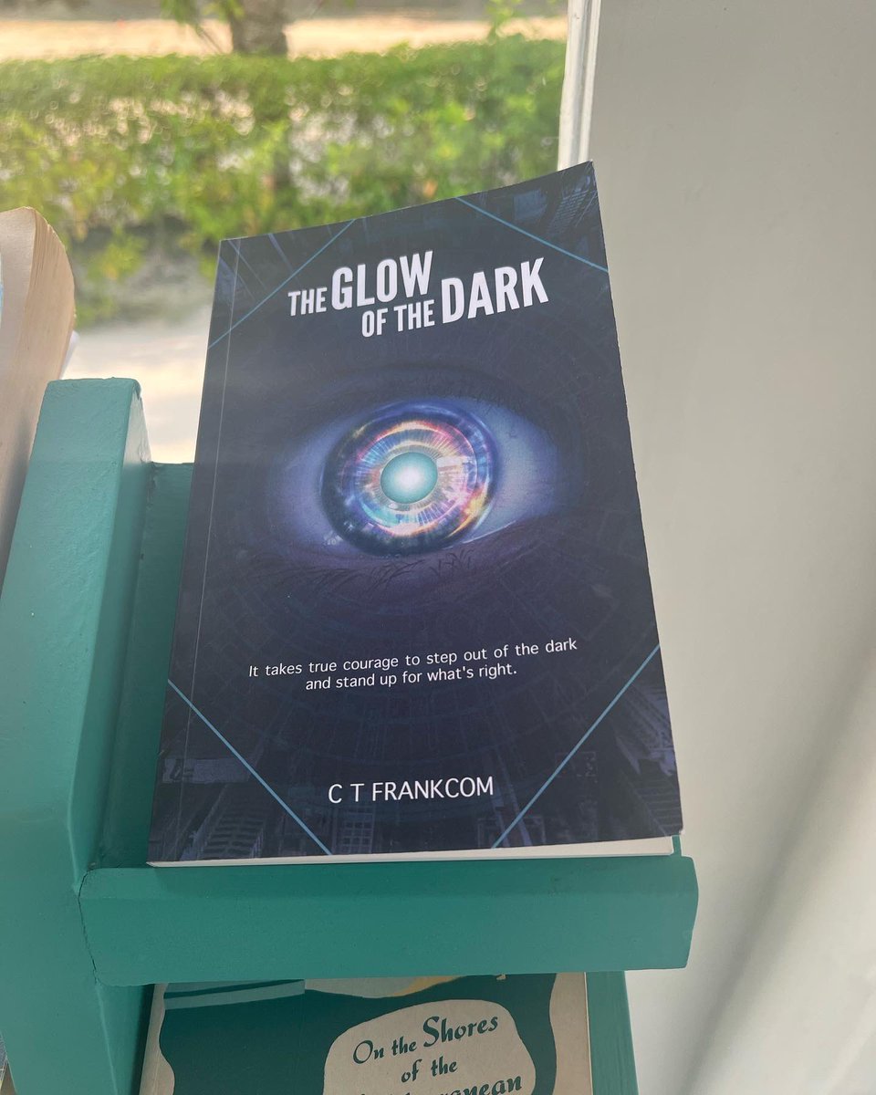 ctfrankcom's tweet photo. The Glow of The Dark is officially available at the Wanderlust Library @luxsouthari 😁🏝️ If you’re in the vicinity, pop in and take a look 👓 📚 #yalit #teenfiction #library #readingtime #bookstagram #booktok #BookTwitter https://t.co/vWubofnoVY