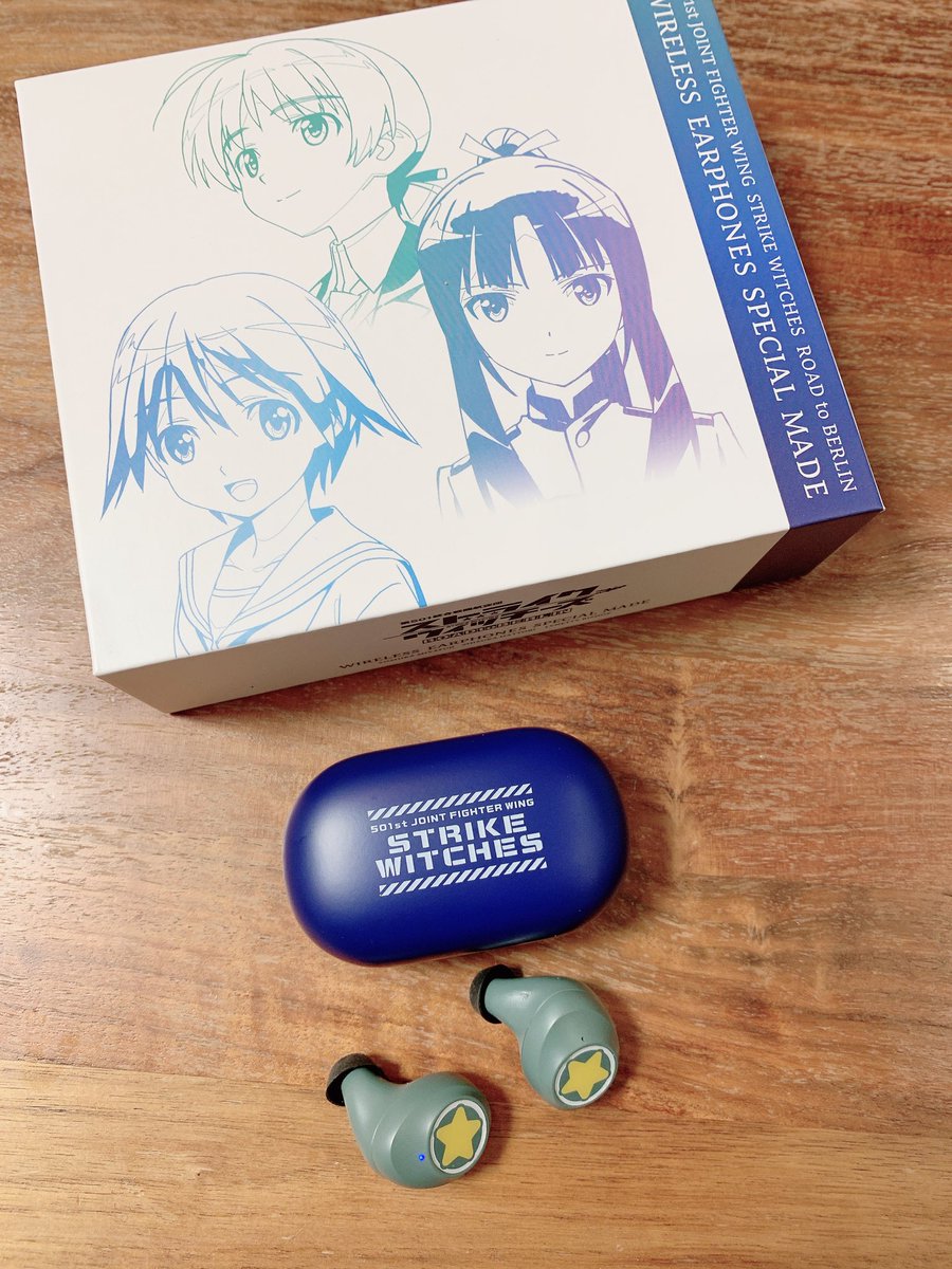 ストライクウィッチーズ ワイヤレスイヤホン 【公式通販】