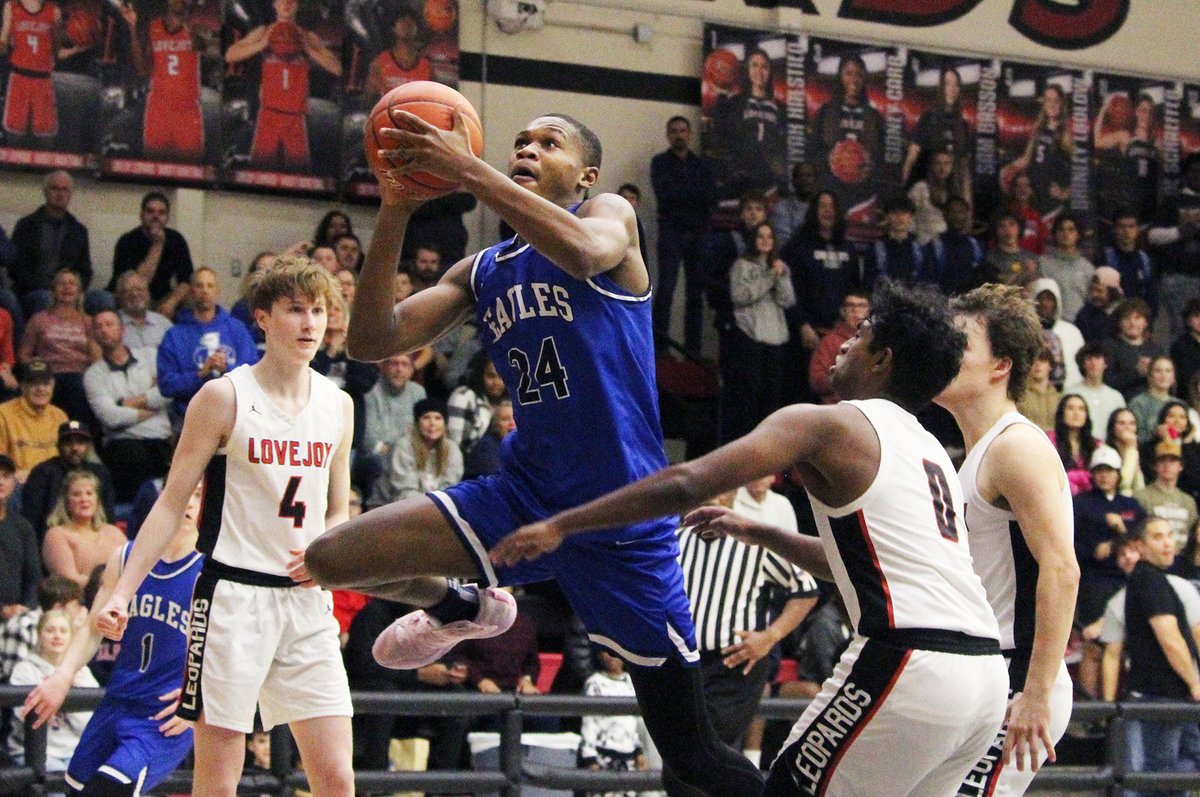 MWelchSLM's tweet photo. 🚨ATHLETE OF THE WEEK🚨

Click below to vote! Poll is open until 7pm Monday!

Justin McBride, Plano
Femi Olaniyan, Allen
Rayna Williams, The Colony
Nic Codie, Newman Smith
Chase Collins, Legacy Christian
Kalin Bradley, Poteet

https://t.co/CXuV0WsmY3 https://t.co/uvWjPmBiXF