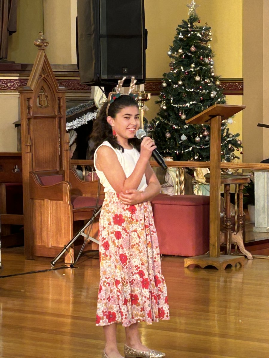 StFidelisPS's tweet photo. Thank you to all of our students, families and community who joined us for the St Fidelis Carols at St Fidelis Parish, Moreland. What a wonderful celebration! https://t.co/gV02G7CwgJ