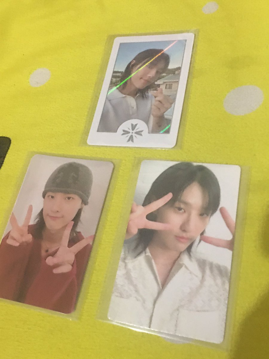 cherrybxlovex's tweet photo. wts lfb woodz oll pc ph

- 150 (set)
- GCASH
- sco :(

wts lfb woodz cho seungyoun oll only lovers left pc photocard message card polaroid ph https://t.co/yqXpoen4NQ