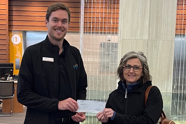Synergycu's tweet photo. Congratulations to Janelle Gerlinsky, winner of our 3rd Quarter Key Transaction Survey! They take home a sweet $275! We hope you have a little fun with your win. π
#switchtosynergy #survey #yll #lloydminster #synergyshares #cudifference #winner #finance #money https://t.co/dQ5cC7nKuS