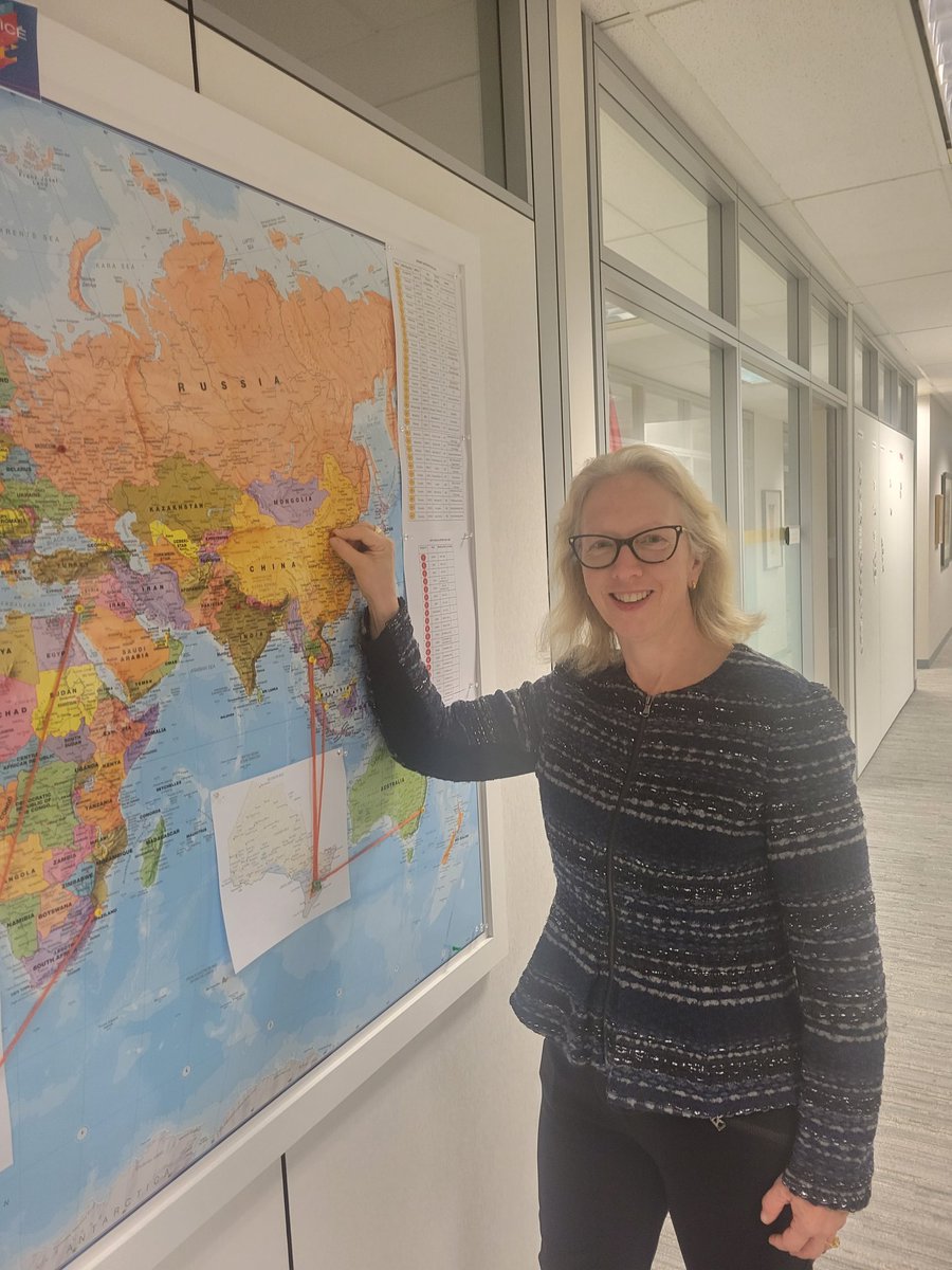 Thank you <a href="/canjenmay/">Jennifer May</a> for taking time to brief the <a href="/OntarioTCS/">Ontario TCS</a> team regarding Canada's priorities in #China.  <a href="/GAC_Corporate/">Global Affairs Canada</a>