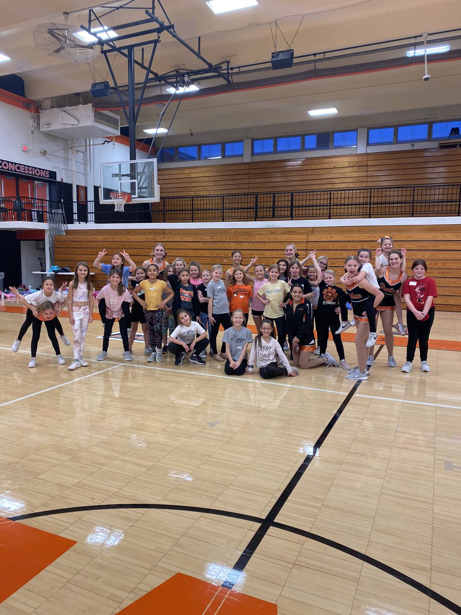 Thanks to everyone who made this clinic possible! We had a great time! 🐾🧡
