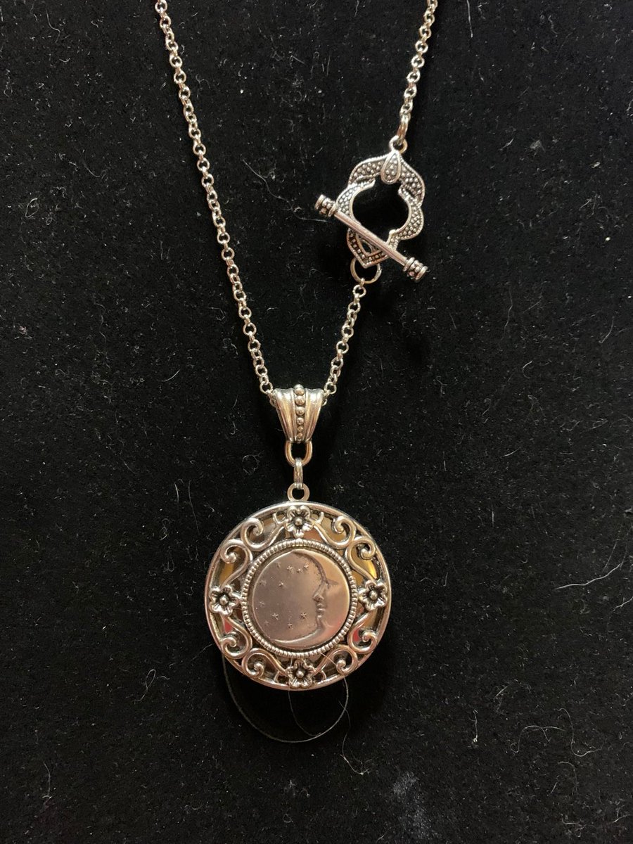 Witschy's tweet photo. Photo locket, Moon locket, celestial photo locket, starry sky, half moon locket necklace, gift for her, birthday present, gift for wife #silver #birthday #women #celtic #christmas #giftforgrandma #celestialmoon #moon #crescentmoon https://t.co/p5vE4ctuz1 https://t.co/0lvOp3edPW